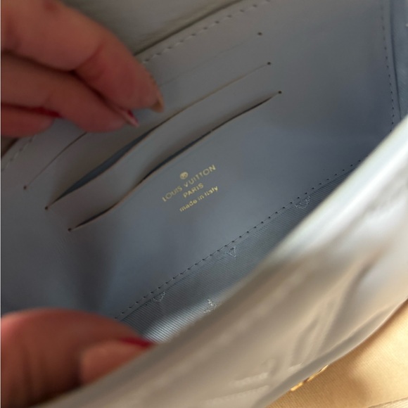 Louis Vuitton Light Blue Crossbody Bag with Gold Chain - Picture 6 of 6